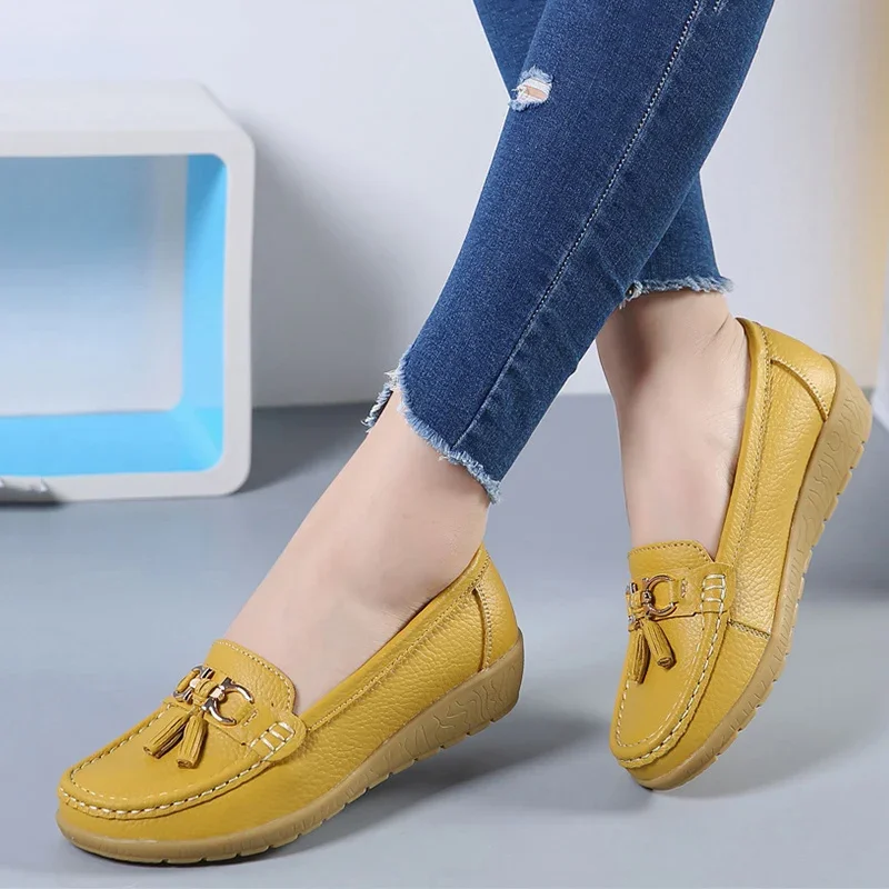 Women Flats Ballet Shoes Ballerina Ladies Casual Shoes Leather Breathable Moccasins Women’s Boat White Flats Shoes Women