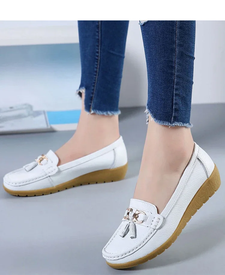 Women Flats Ballet Shoes Ballerina Ladies Casual Shoes Leather Breathable Moccasins Women’s Boat White Flats Shoes Women